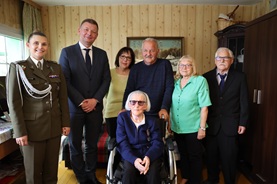 Pani Aniela Terlecka odznaczona Medalem Pro Bono Poloniae