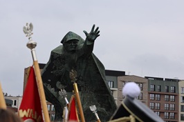 82 lata temu wyzwolono prawobrzeżną Warszawę. Uroczystość przy Pomniku Kościuszkowców