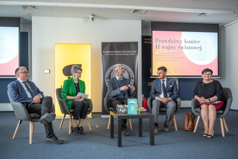 konferencja prawdziwe oblicza zakonczenia ii ws fot barbara jamrocha udskior konferencja prawdziwe oblicza zakonczenia ii ws fot barbara jamrocha udskior