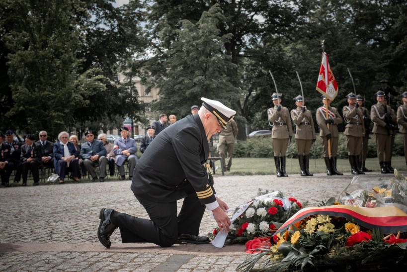 90. rocznica smierci j. pilsudskiego i 55. rocznica smierci generala andersa fot. barbara jamrocha udskior 90. rocznica smierci j. pilsudskiego i 55. rocznica smierci generala andersa fot. barbara jamrocha udskior