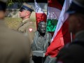 2025.09.18   uroczystosc przed pomnikiem henryka slawika i jozsefa antalla seniora  