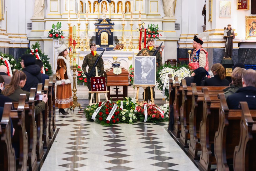 23.04.2026   ostatnie pozegnanie sp. plk stefanii szantyr powolnej  
